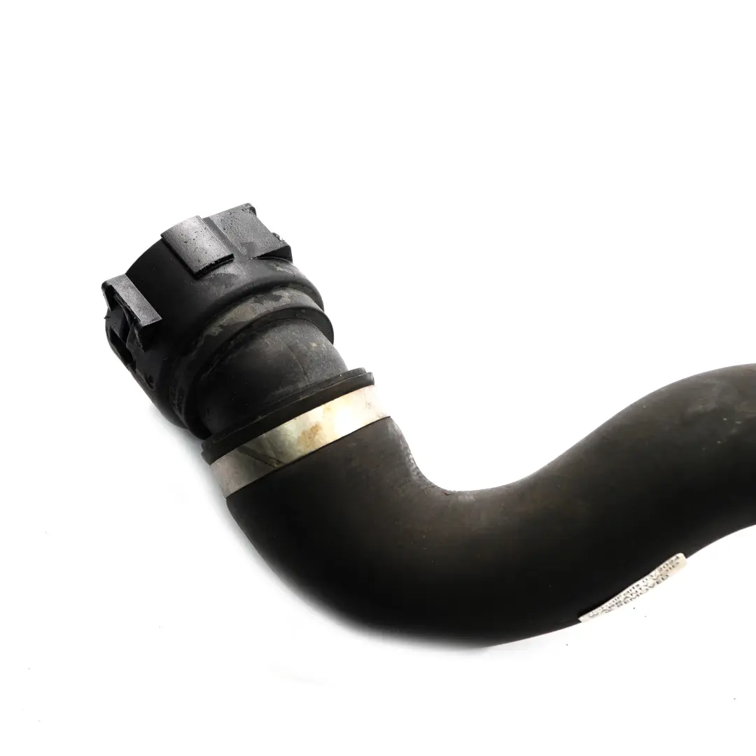 Tuyau d'eau BMW X5 F15 X6 F16 N57N N57Z Conduite liquide radiateur pour à propos du numéro de pièce 8517969 Tuyau d'eau BMW X5 F15 X6 F16 N57N N57Z Conduite liquide radiateur - SKU 8517969 - Numéro de pièce 8517969