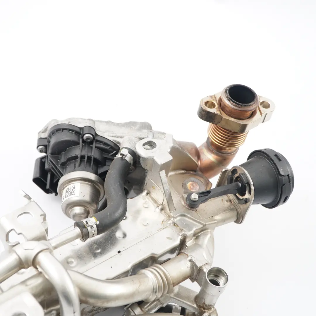EGR Cooler BMW X3 F25 X4 F26 X5 F15 Engine B47 Exhaust Cooler EGR Valve - SKU 8518202 - Part number 8518202