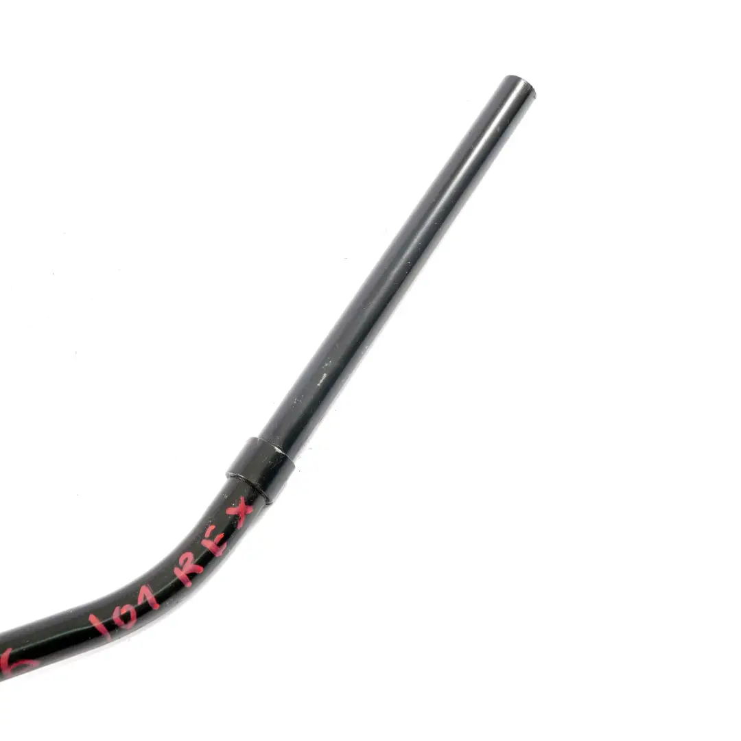 BMW i3 I01 Hybrid Rex Engine Level Guide Tube Pipe Hose - SKU 8528936 - Numéro de pièce 8528936