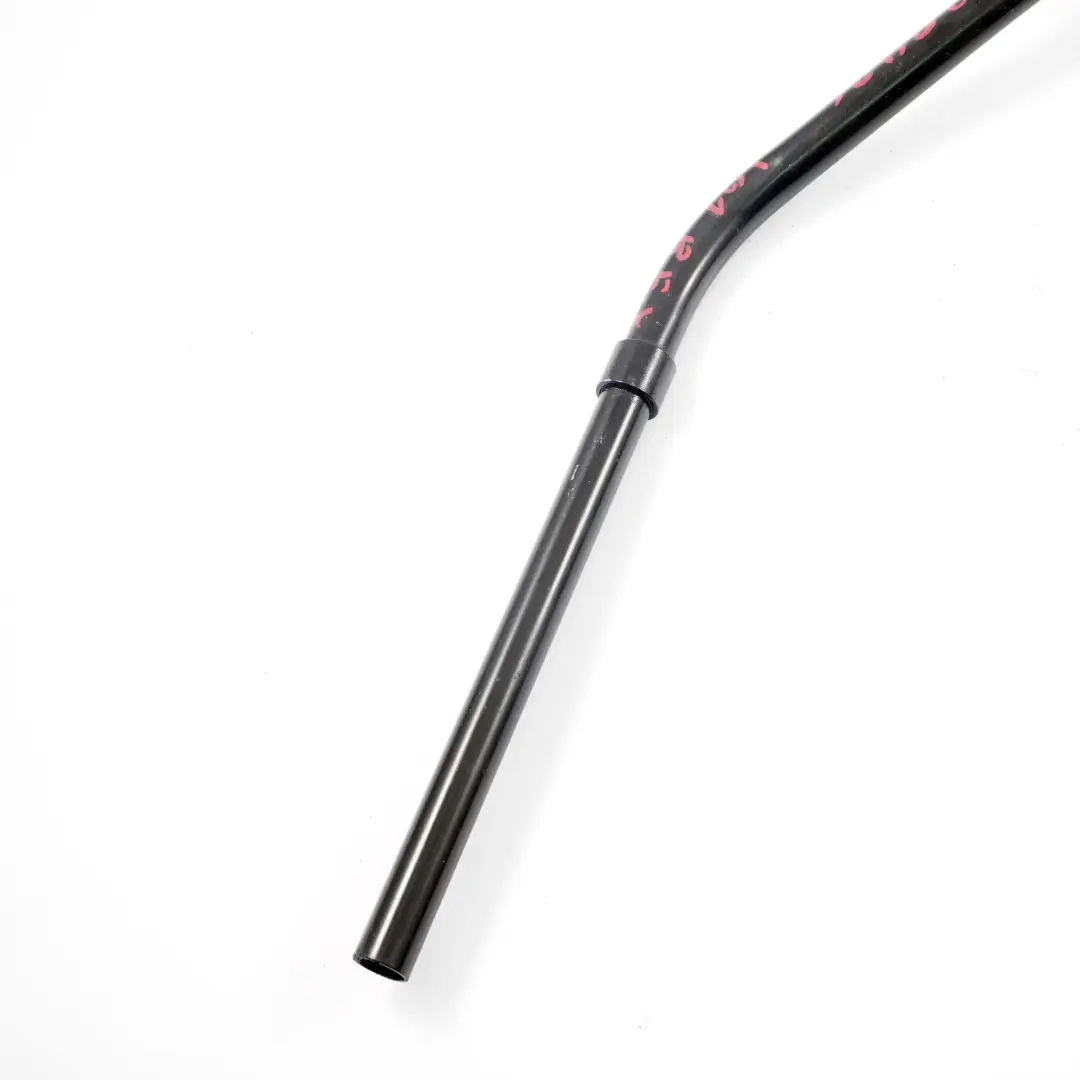 BMW i3 I01 Hybrid Rex Engine Level Guide Tube Pipe Hose - SKU 8528936 - Numéro de pièce 8528936