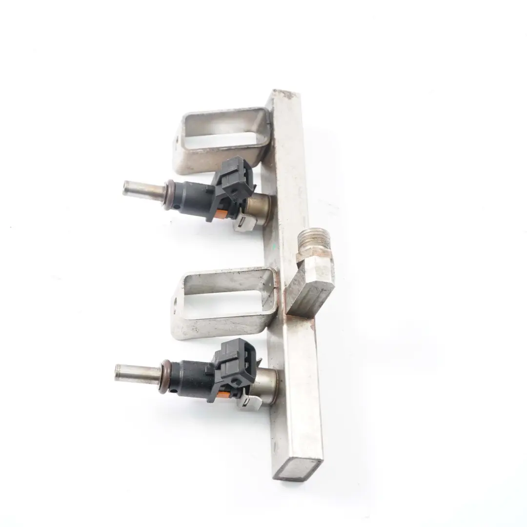 BMW I3 I01 Hybrid Rex Benzin Hochdruck Rail Kraftstoff Einspritzung - SKU 8529936 - Teilenummer 8529936