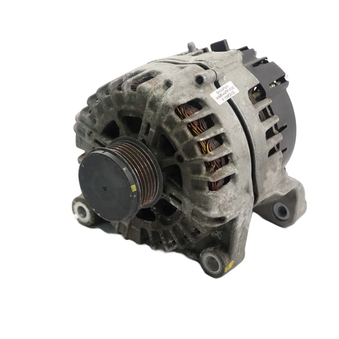 N57N N57Z Motore Diesel Alternatore Generator 230A Valeo 8570675 per BMW F30 F32 LCI con numero di parte 8570676 BMW F30 F32 LCI N57N N57Z Motore Diesel Alternatore Generator 230A Valeo 8570675 - SKU 8570676 - Numero di parte 8570676