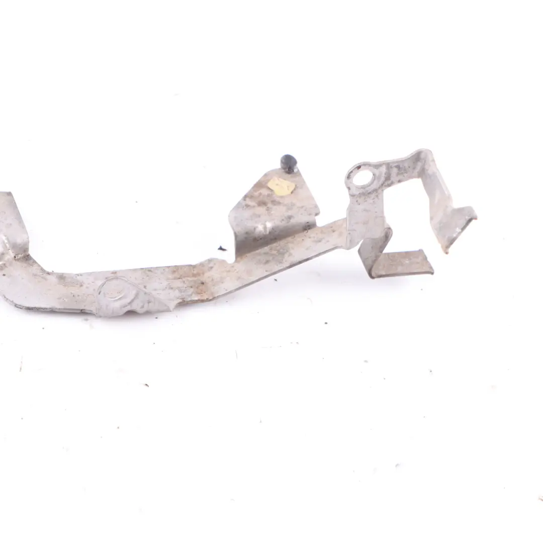 Lambda Probe Bracket BMW F10 LCI G20 G21 G30 Oxygen Sensor Mount Holder to with Part number 8570829 Lambda Probe Bracket BMW F10 LCI G20 G21 G30 Oxygen Sensor Mount Holder - SKU 8570829 - Part number 8570829