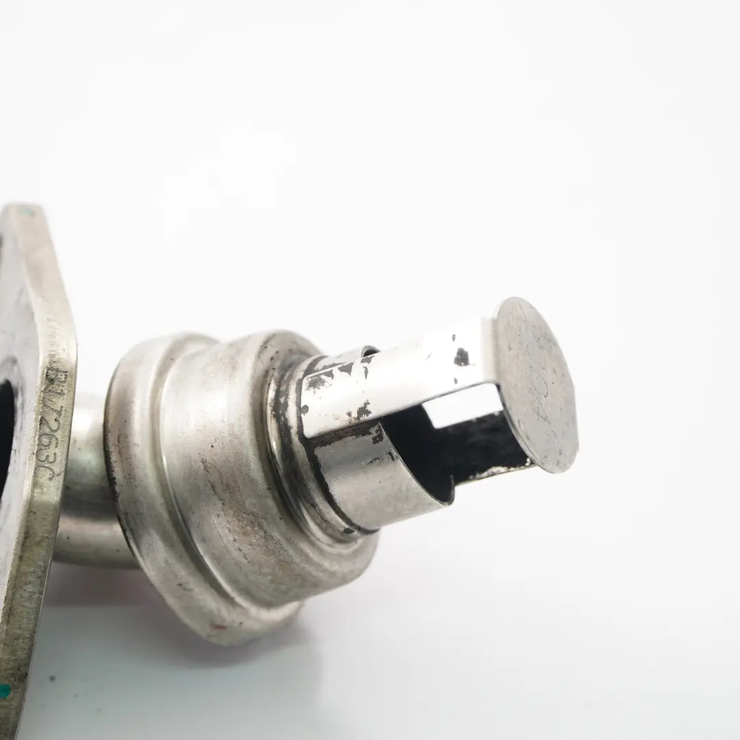 Tubo BMW F40 Mini F56 B37 B47 Diesel Collettore di aspirazione Tubo flangia EGR per con numero di parte 8571003 Tubo BMW F40 Mini F56 B37 B47 Diesel Collettore di aspirazione Tubo flangia EGR - SKU 8571003 - Numero di parte 8571003