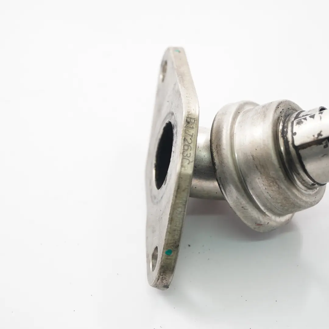 Tubo BMW F40 Mini F56 B37 B47 Diesel Múltiple de admisión EGR Brida Tubo para con número de pieza 8571003 Tubo BMW F40 Mini F56 B37 B47 Diesel Múltiple de admisión EGR Brida Tubo - SKU 8571003 - Número de pieza 8571003