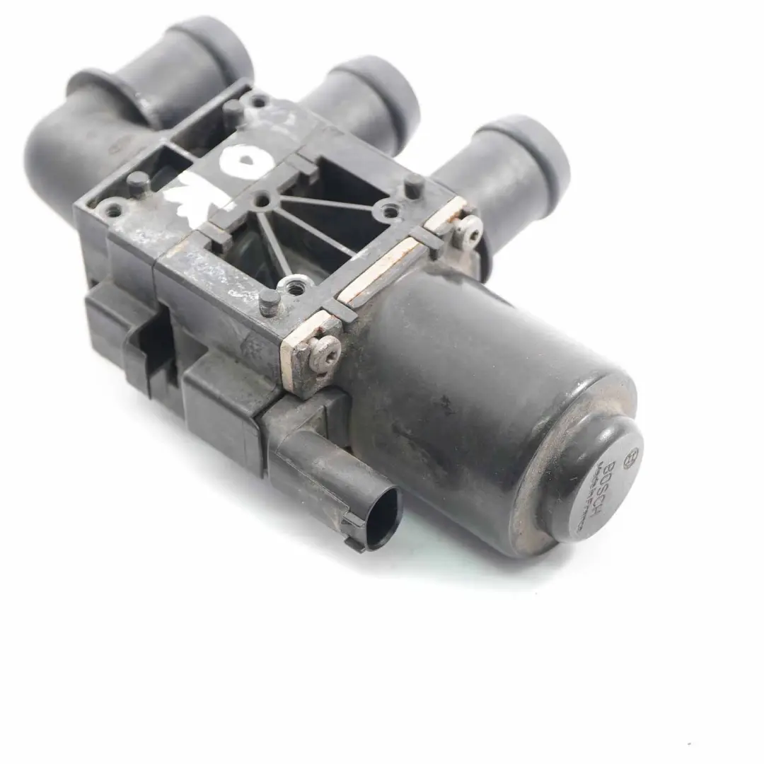  Valvola acqua refrigerante BMW F20 F30 LCI F32 Sistema motore B47 - SKU 8572508-1 - Numero di parte 8572508