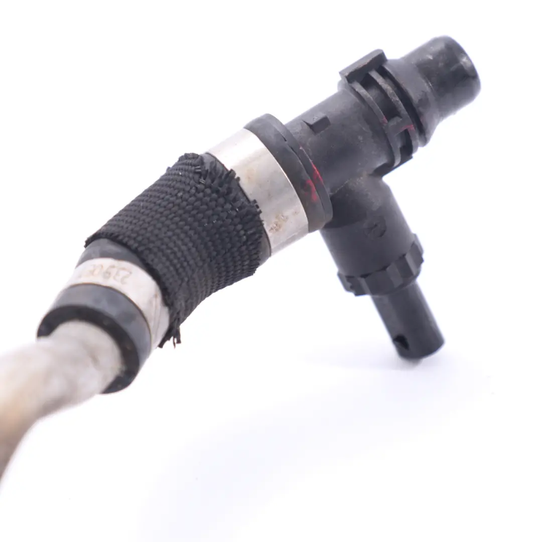 Tuyau d'eau BMW F10 F11 LCI N57N N57Z Ligne refroidissement EGR pour pour à propos du numéro de pièce 8573157 Tuyau d'eau BMW F10 F11 LCI N57N N57Z Ligne refroidissement EGR pour - SKU 8573157 - Numéro de pièce 8573157