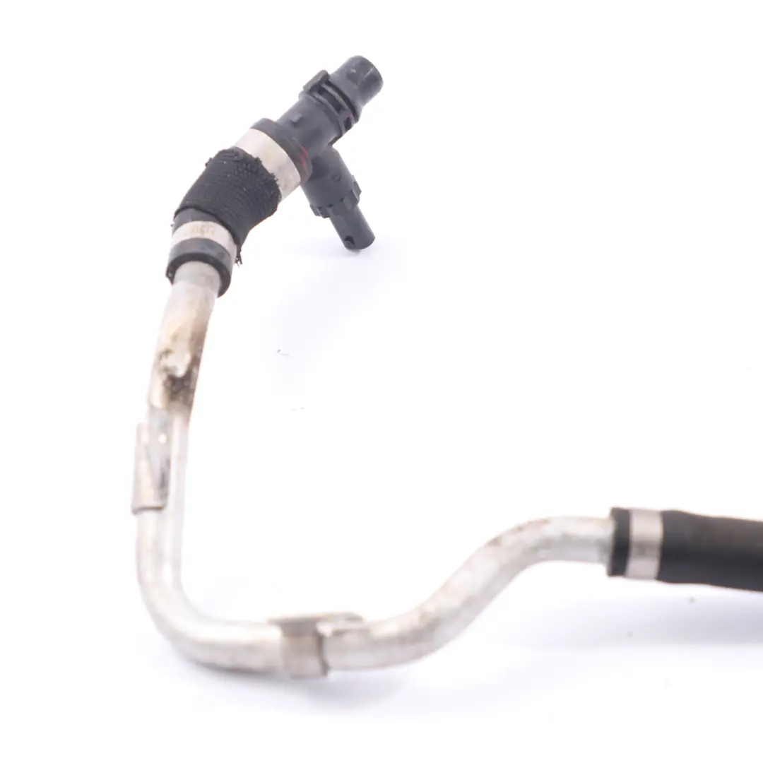 Tubo dell'acqua BMW F10 F11 LCI N57N N57Z EGR Linea raffreddamento per con numero di parte 8573157 Tubo dell'acqua BMW F10 F11 LCI N57N N57Z EGR Linea raffreddamento - SKU 8573157 - Numero di parte 8573157
