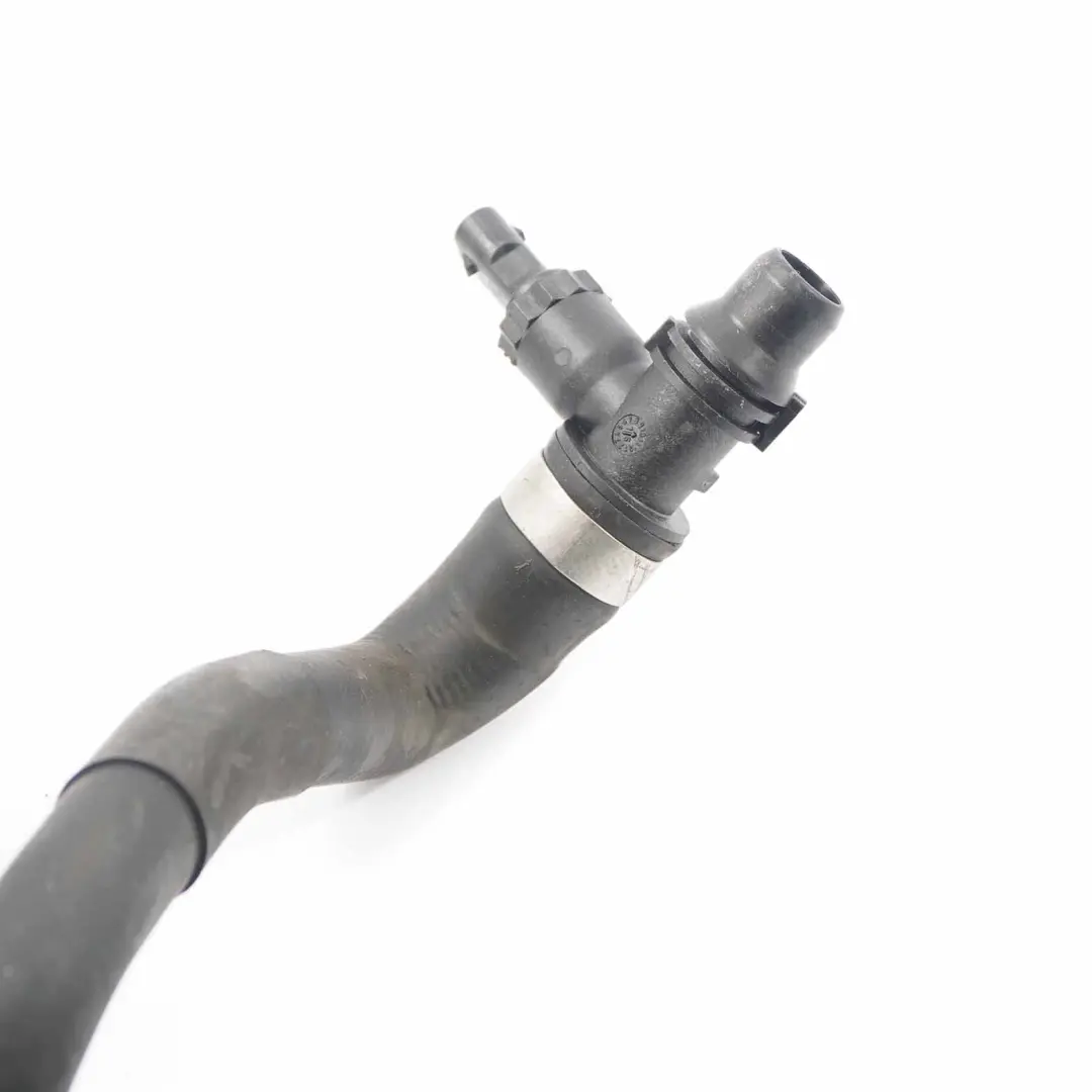 Tuyau d'eau BMW F20 F30 F31 F10 F11 LCI B47 Tuyau refroidisseur EGR pour à propos du numéro de pièce 8573715 Tuyau d'eau BMW F20 F30 F31 F10 F11 LCI B47 Tuyau refroidisseur EGR - SKU 8573715 - Numéro de pièce 8573715