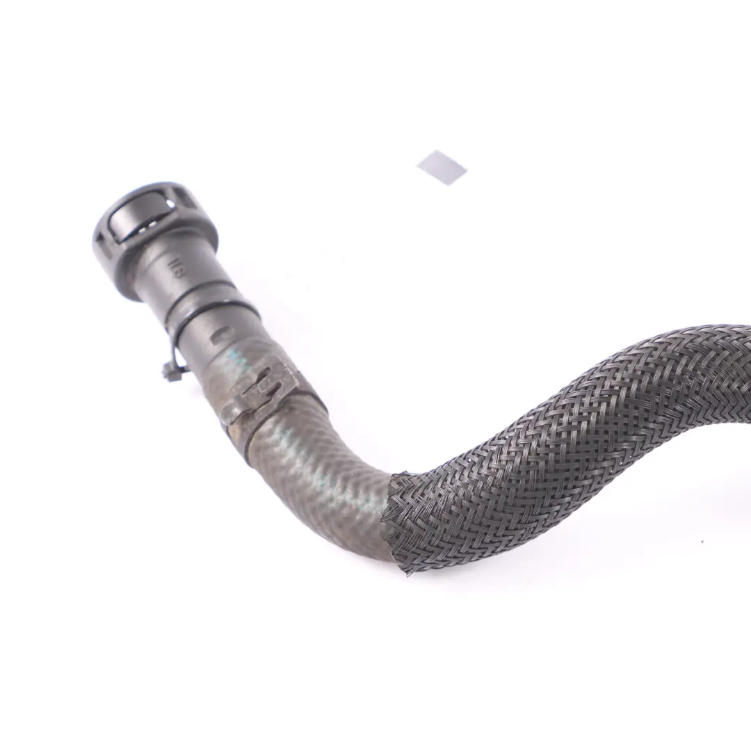 Tuyau de carburant BMW F10 F11 LCI Ligne de tuyau du système d'injection pour à propos du numéro de pièce 8575468 Tuyau de carburant BMW F10 F11 LCI Ligne de tuyau du système d'injection - SKU 8575468 - Numéro de pièce 8575468