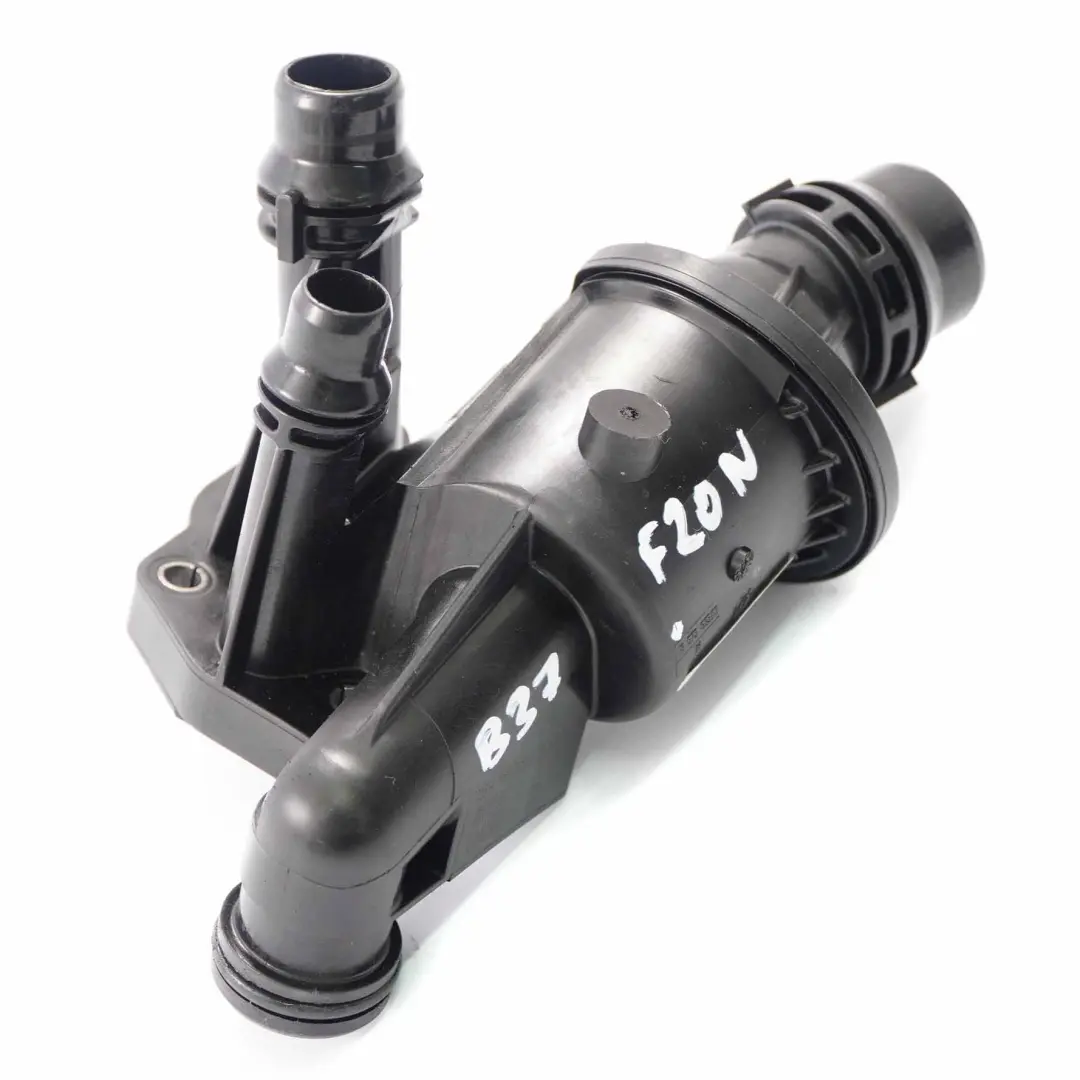 Alloggiamento Termostato BMW F20 F21 LCI B37 Raffreddamento Motore per con numero di parte 8575625 Alloggiamento Termostato BMW F20 F21 LCI B37 Raffreddamento Motore - SKU 8575625 - Numero di parte 8575625