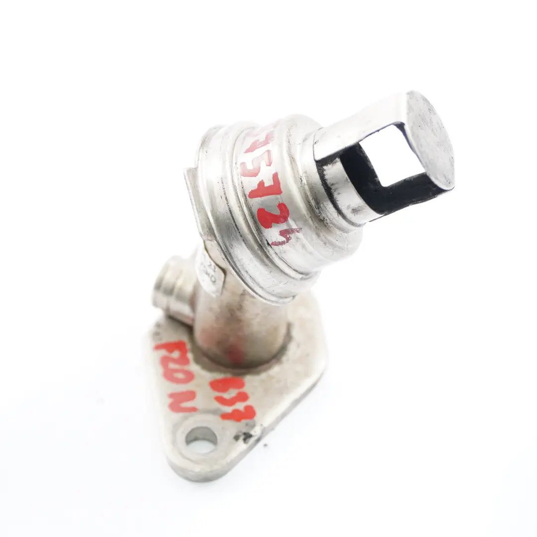 Tuyau BMW F20 F21 LCI 114d 116d Diesel B37 Collecteur D'Admission pour EGR à propos du numéro de pièce 8575724 EGR Tuyau BMW F20 F21 LCI 114d 116d Diesel B37 Collecteur D'Admission - SKU 8575724 - Numéro de pièce 8575724