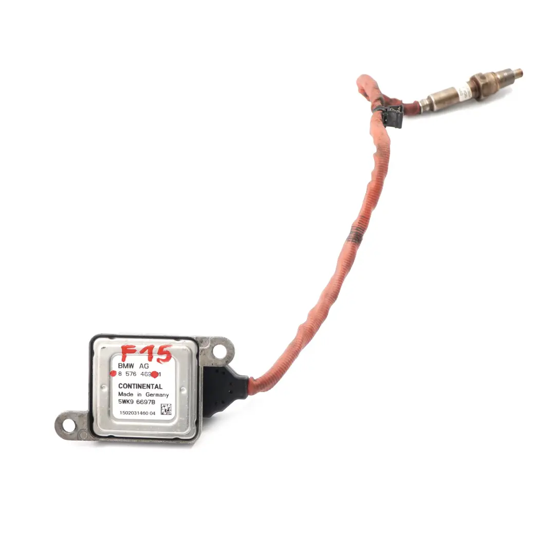 Czujnik Sonda Wydechu Knox SCR Emisji Spalin do BMW X5 F15 F30 E70 o numerze 8576469 BMW X5 F15 F30 E70 Czujnik Sonda Wydechu Knox SCR Emisji Spalin - SKU 8576469 - Numer Części 8576469