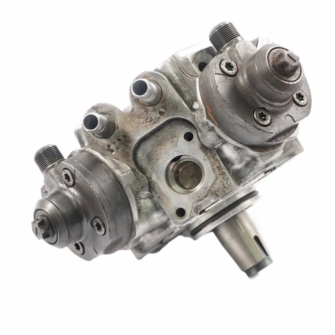 N57S Pompa Wysokiego Ciśnienia Paliwa do BMW F01 F10 o numerze 8577655 BMW F01 F10 N57S Pompa Wysokiego Ciśnienia Paliwa - SKU 8577655 - Numer Części 8577655