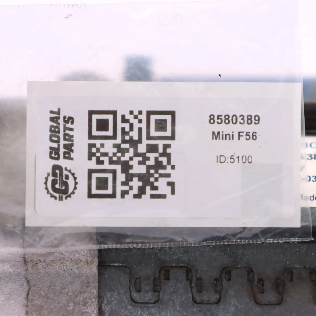 Rozrusznik do BMW F40 F45 X1 F48 Mini F55 F56 F57 F60 o numerze 8580389 BMW F40 F45 X1 F48 Mini F55 F56 F57 F60 Rozrusznik - SKU 8580389 - Numer Części 8580389