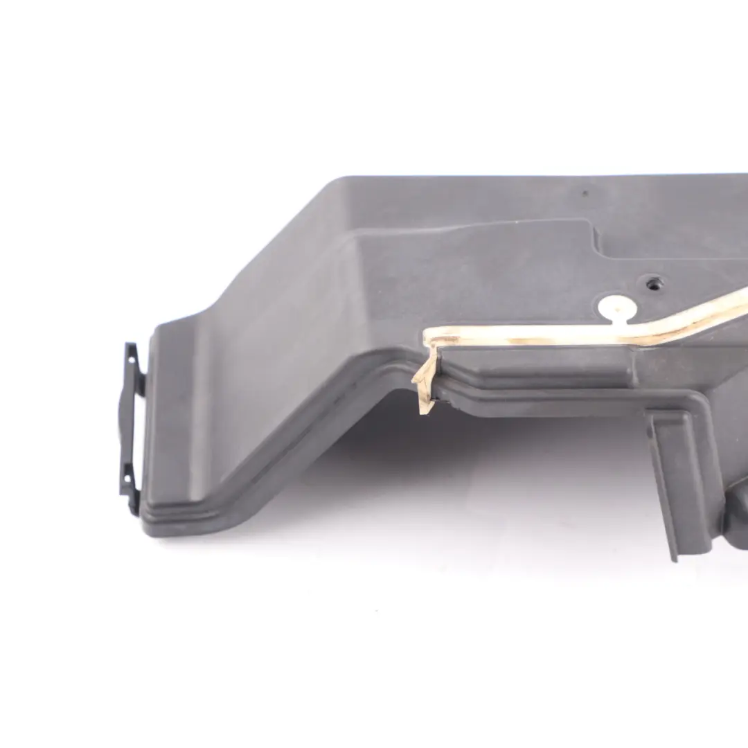 Motorsteuergerät ECU Abschirmung oberen für BMW F40 MINI F56 F57 F60 mit Teilenummer 8581751 BMW F40 MINI F56 F57 F60 Motorsteuergerät ECU Abschirmung oberen - SKU 8581751 - Teilenummer 8581751