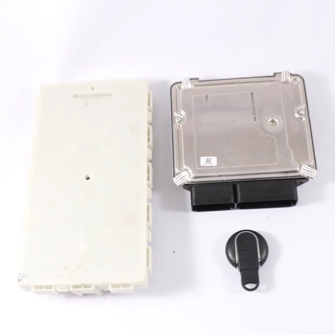B37 Diesel Kit ECU moteur DDE BDC Key Automatic pour Mini F55 F56 Cooper D à propos du numéro de pièce 8582719 Mini F55 F56 Cooper D B37 Diesel Kit ECU moteur DDE BDC Key Automatic - SKU 8582719-5 - Numéro de pièce 8582719