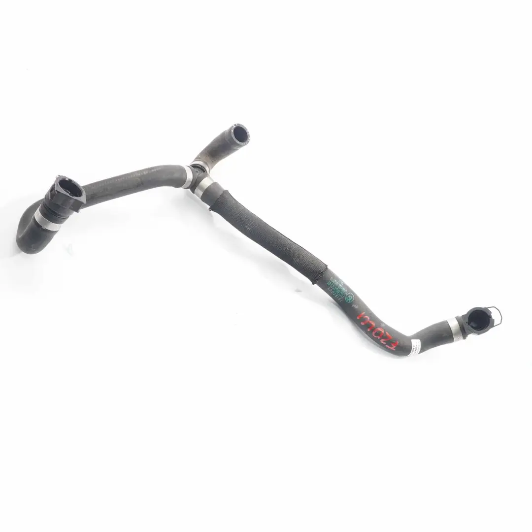 Tuyau d'eau BMW F20 F30 F31 F10 F11 LCI B47 Ligne tuyauterie pompe eau pour à propos du numéro de pièce 8584143 Tuyau d'eau BMW F20 F30 F31 F10 F11 LCI B47 Ligne tuyauterie pompe eau - SKU 8584143 - Numéro de pièce 8584143