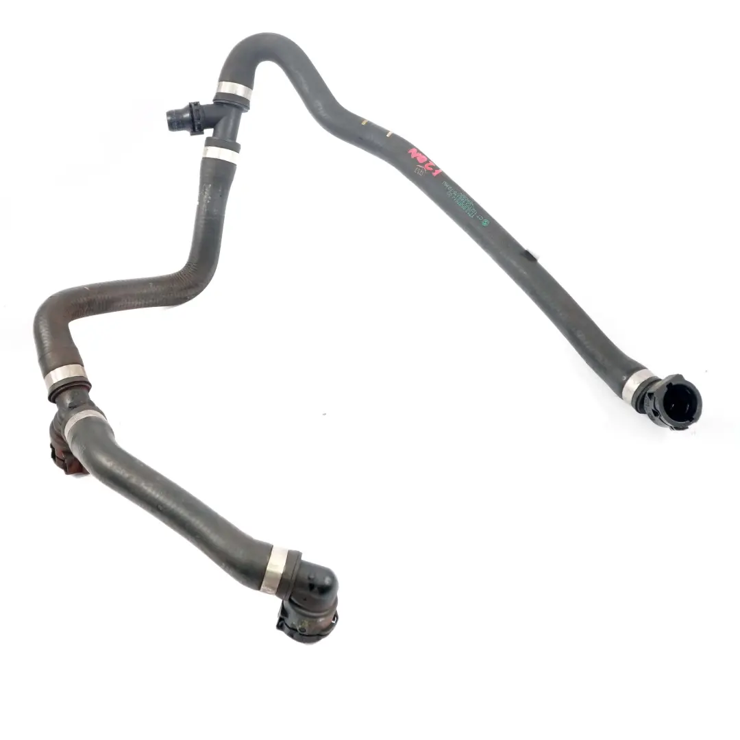 B37 Tuyau D'Eau Du Tuyau Froid Tuyau Diesel pour BMW F20 F21 LCI 116d à propos du numéro de pièce 8587514 BMW F20 F21 LCI 116d B37 Tuyau D'Eau Du Tuyau Froid Tuyau Diesel - SKU 8587514 - Numéro de pièce 8587514