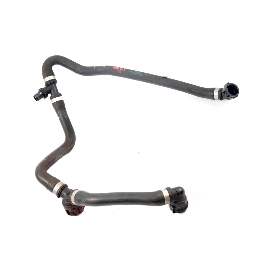 B37 Radiador Tanque De Expansion del Radiador Tubo para BMW F20 F21 LCI 116d con número de pieza 8587514 BMW F20 F21 LCI 116d B37 Radiador Tanque De Expansion del Radiador Tubo - SKU 8587514 - Número de pieza 8587514