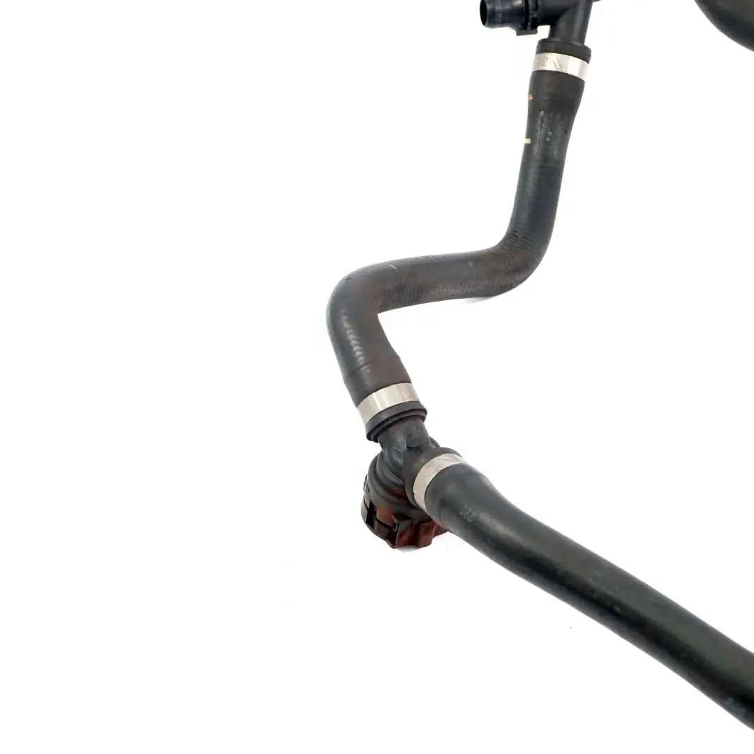 B37 Tuyau D'Eau Du Tuyau Froid Tuyau Diesel pour BMW F20 F21 LCI 116d à propos du numéro de pièce 8587514 BMW F20 F21 LCI 116d B37 Tuyau D'Eau Du Tuyau Froid Tuyau Diesel - SKU 8587514 - Numéro de pièce 8587514