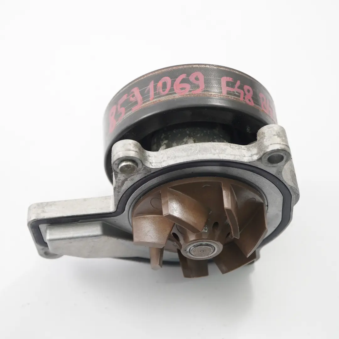 Bomba de agua BMW F45 F46 F48 Mini F56 F60 B47 Bomba refrigerante diesel para con número de pieza 8591069 Bomba de agua BMW F45 F46 F48 Mini F56 F60 B47 Bomba refrigerante diesel - SKU 8591069 - Número de pieza 8591069