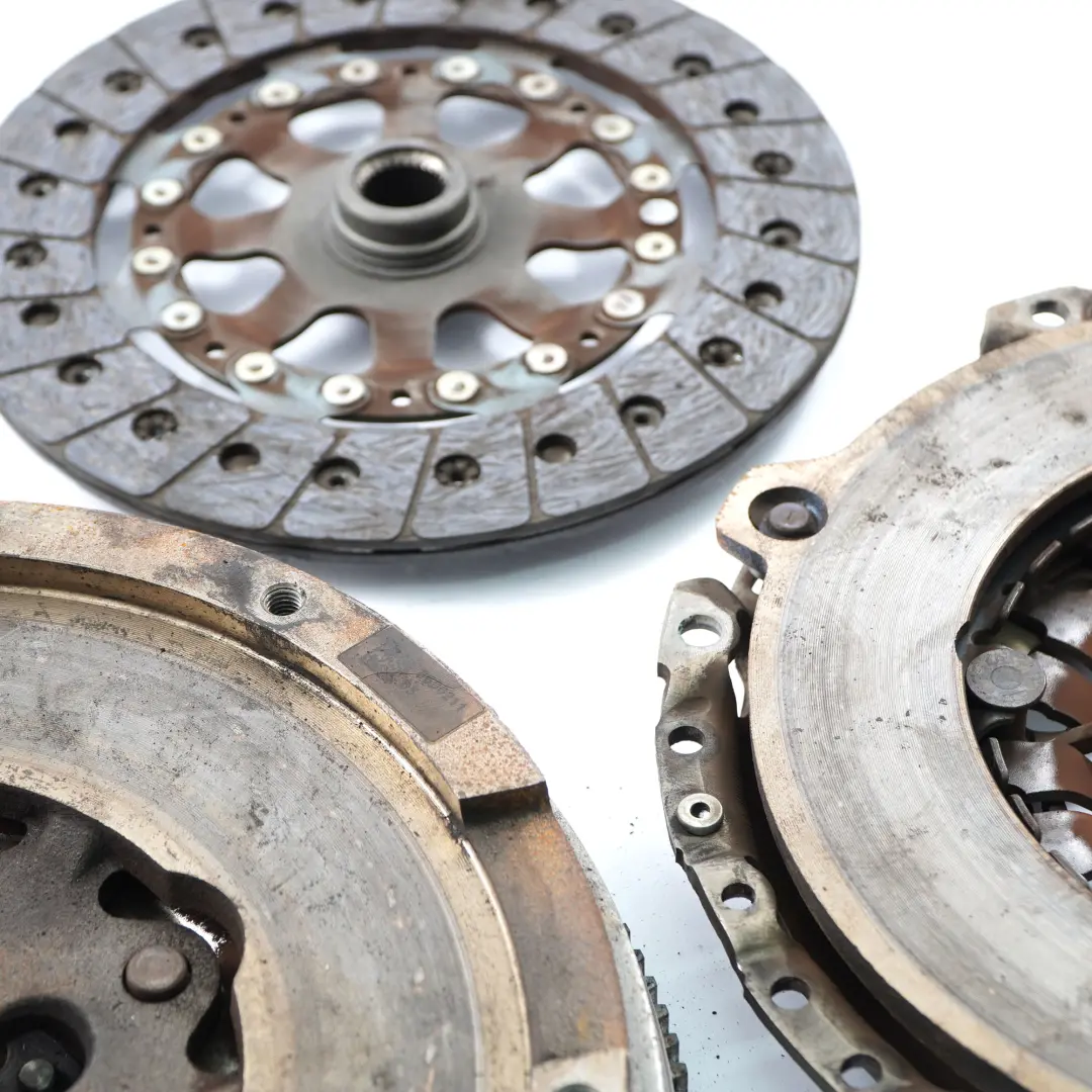 Mass Flywheel Clutch Kit to Mini Cooper S F55 F56 Petrol B48 Dual Twin with Part number 8600211 Mini Cooper S F55 F56 Petrol B48 Dual Twin Mass Flywheel Clutch Kit - SKU 8600211 - Part number 8600211