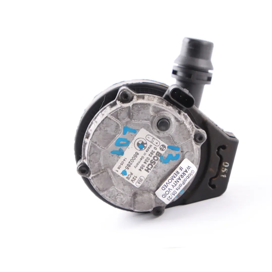 Pompe à eau auxiliaire Unité de refroidissement pour BMW i3 I01 à propos du numéro de pièce 8600285 BMW i3 I01 Pompe à eau auxiliaire Unité de refroidissement - SKU 8600285 - Numéro de pièce 8600285
