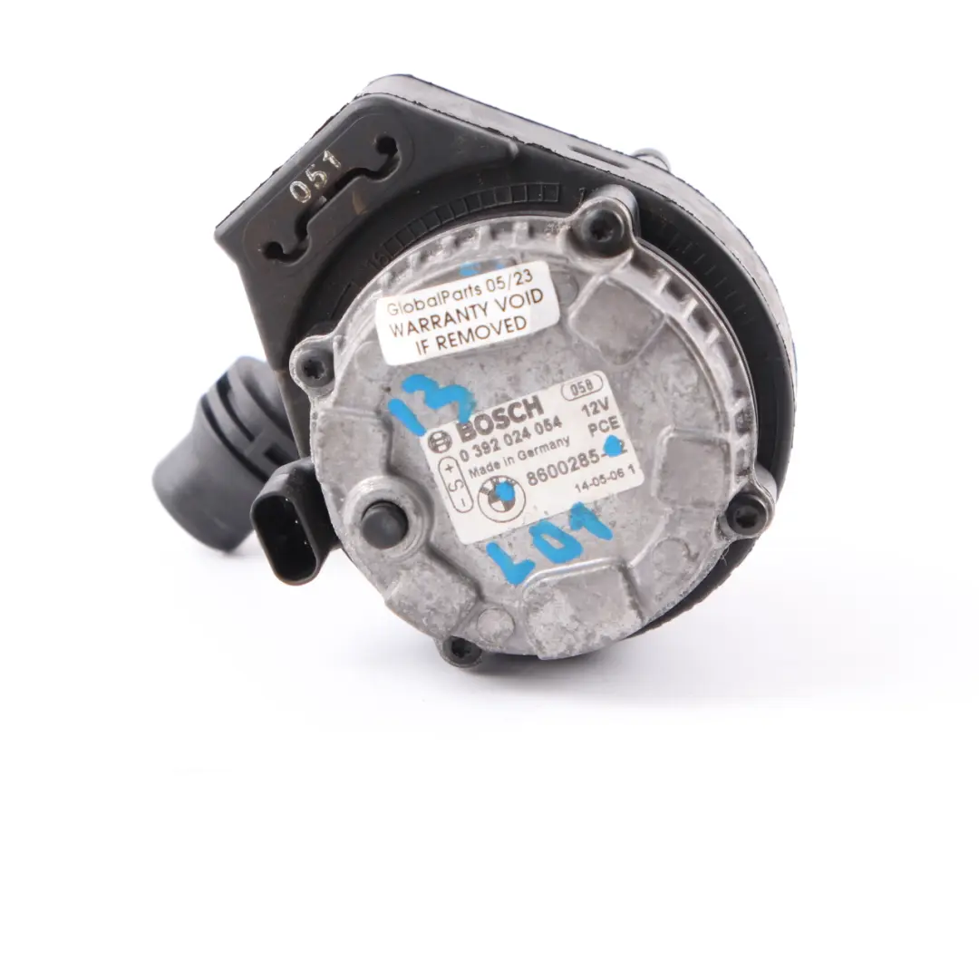 Bomba de agua auxiliar Unidad de refrigerante para BMW i3 I01 con número de pieza 8600285 BMW i3 I01 Bomba de agua auxiliar Unidad de refrigerante - SKU 8600285 - Número de pieza 8600285