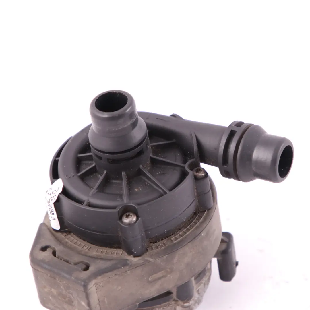 Additional Water Pump Auxiliary Water Cooling Unit to BMW i3 I01 Rex Hybrid with Part number 8600286 BMW i3 I01 Rex Hybrid Additional Water Pump Auxiliary Water Cooling Unit - SKU 8600286 - Part number 8600286