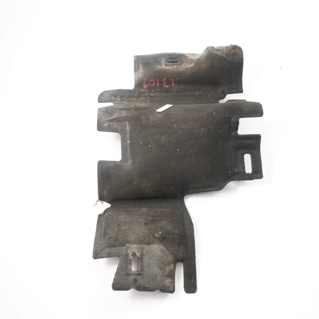 Cubierta Islamiento Austico Ingerior Motor Electrico para BMW i3 I01 Hybrid con número de pieza 8601200 BMW i3 I01 Hybrid Cubierta Islamiento Austico Ingerior Motor Electrico - SKU 8601200 - Número de pieza 8601200