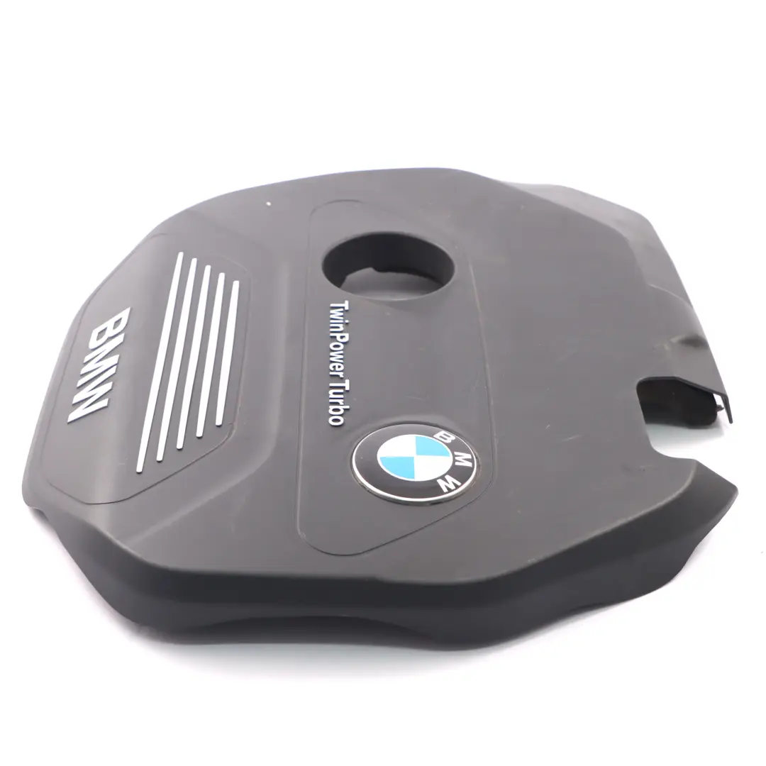 Osłona Pokrywa Silnika do BMW F45 F46 X1 F48 X2 F39 Benzyna o numerze 8601632 BMW F45 F46 X1 F48 X2 F39 Benzyna Osłona Pokrywa Silnika - SKU 8601632 - Numer Części 8601632