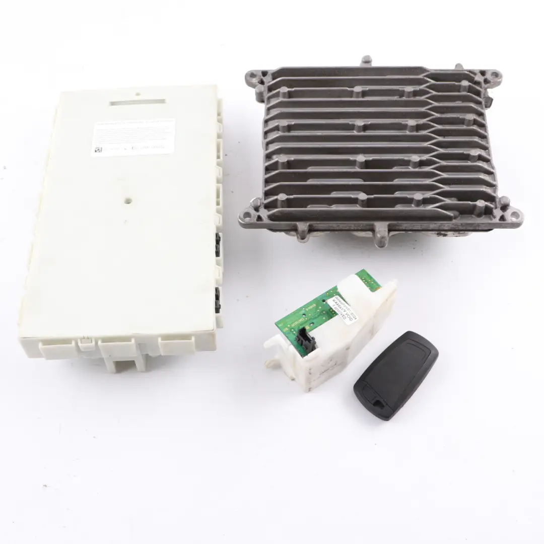 BMW F20 F30 116i 316i N13 Motor ECU KIT DME FEM Clave Manual - SKU 8603352-1 - Número de pieza 8603352