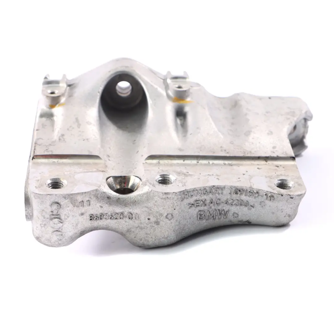 Staffa motore BMW F45 Mini F60 Benzina B38X Supporto montaggio destro per con numero di parte 8603620 Staffa motore BMW F45 Mini F60 Benzina B38X Supporto montaggio destro - SKU 8603620 - Numero di parte 8603620