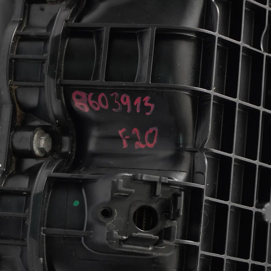 B58 M140i 340i 440i Aspirazione per BMW F20 F30 F32 con numero di parte 8603913 BMW F20 F30 F32 B58 M140i 340i 440i Aspirazione - SKU 8603913 - Numero di parte 8603913