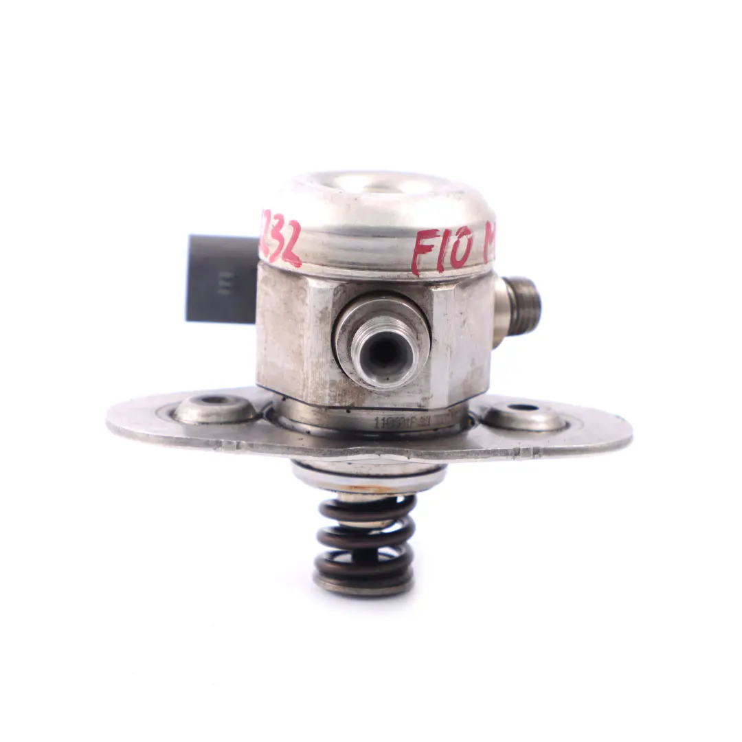 S63N N63 Hochdruck-Kraftstoffpumpe für BMW F10 M5 F12 F13 M6 mit Teilenummer 8604232 BMW F10 M5 F12 F13 M6 S63N N63 Hochdruck-Kraftstoffpumpe - SKU 8604232 - Teilenummer 8604232