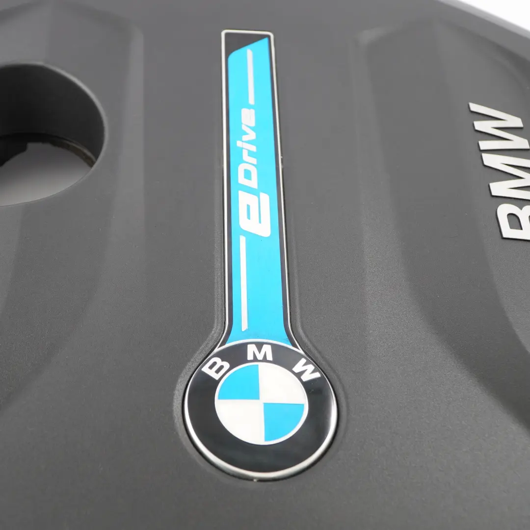 BMW F30 LCI 330e B48X Coperchio motore Pannello isolamento acustico - SKU 8604836 - Numero di parte 8604836