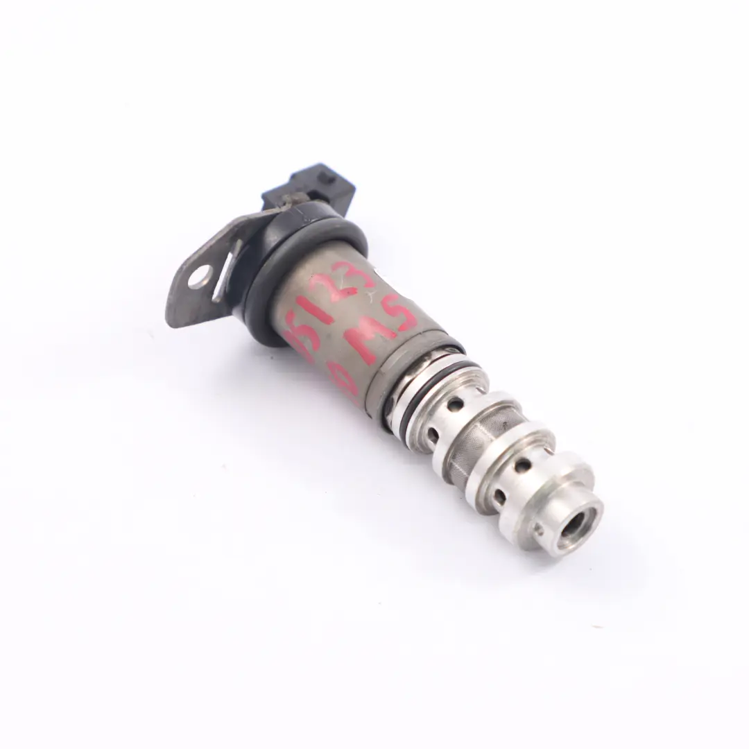 Ajustador Árbol Levas BMW E82 F20 F30 E90 LCI N55 N63 Válvula Solenoide para con número de pieza 8605123 Ajustador Árbol Levas BMW E82 F20 F30 E90 LCI N55 N63 Válvula Solenoide - SKU 8605123 - Número de pieza 8605123
