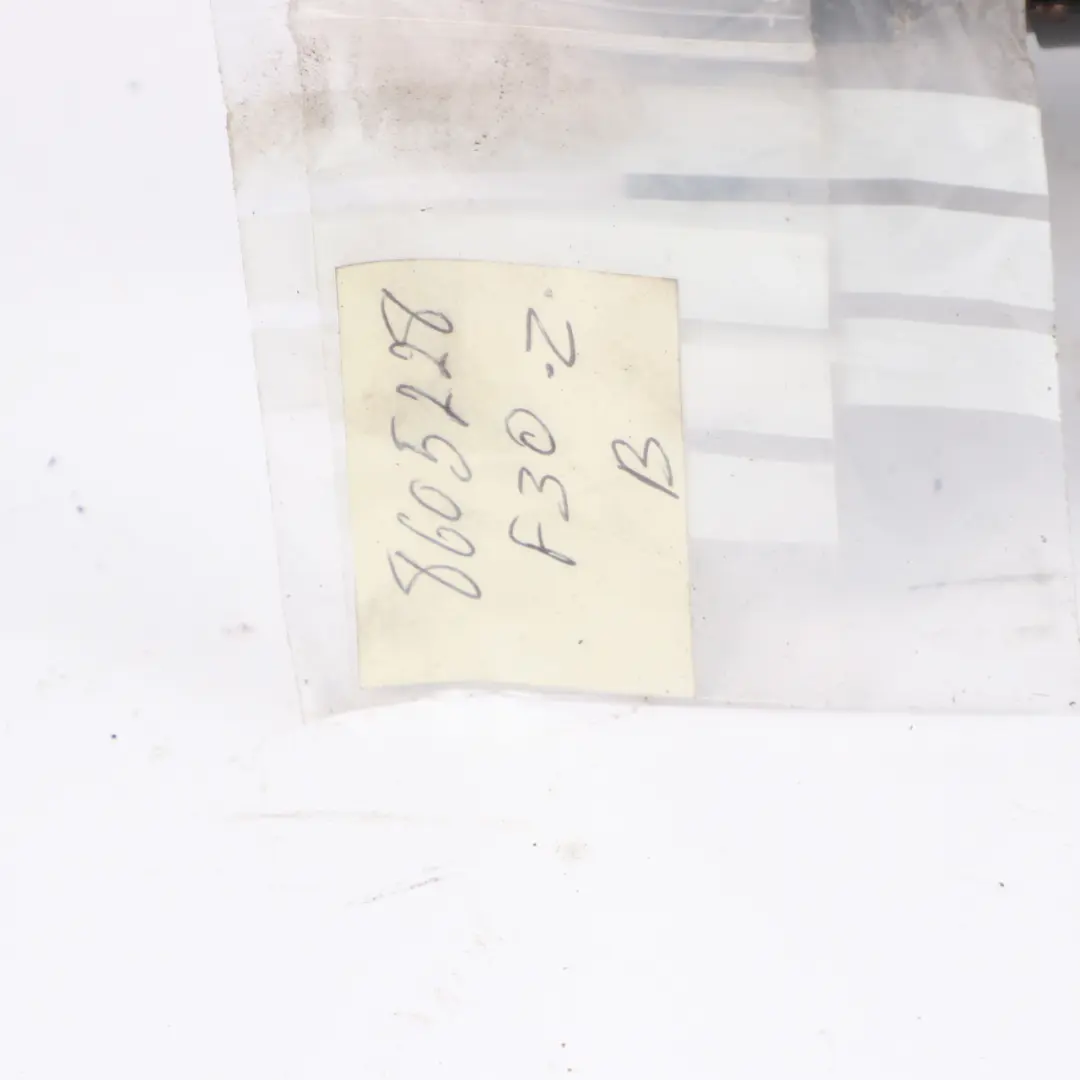 Wał Napędowy Manual do BMW F30 316d F32 418d 420i o numerze 8605228 BMW F30 316d F32 418d 420i Wał Napędowy Manual - SKU 8605228 - Numer Części 8605228