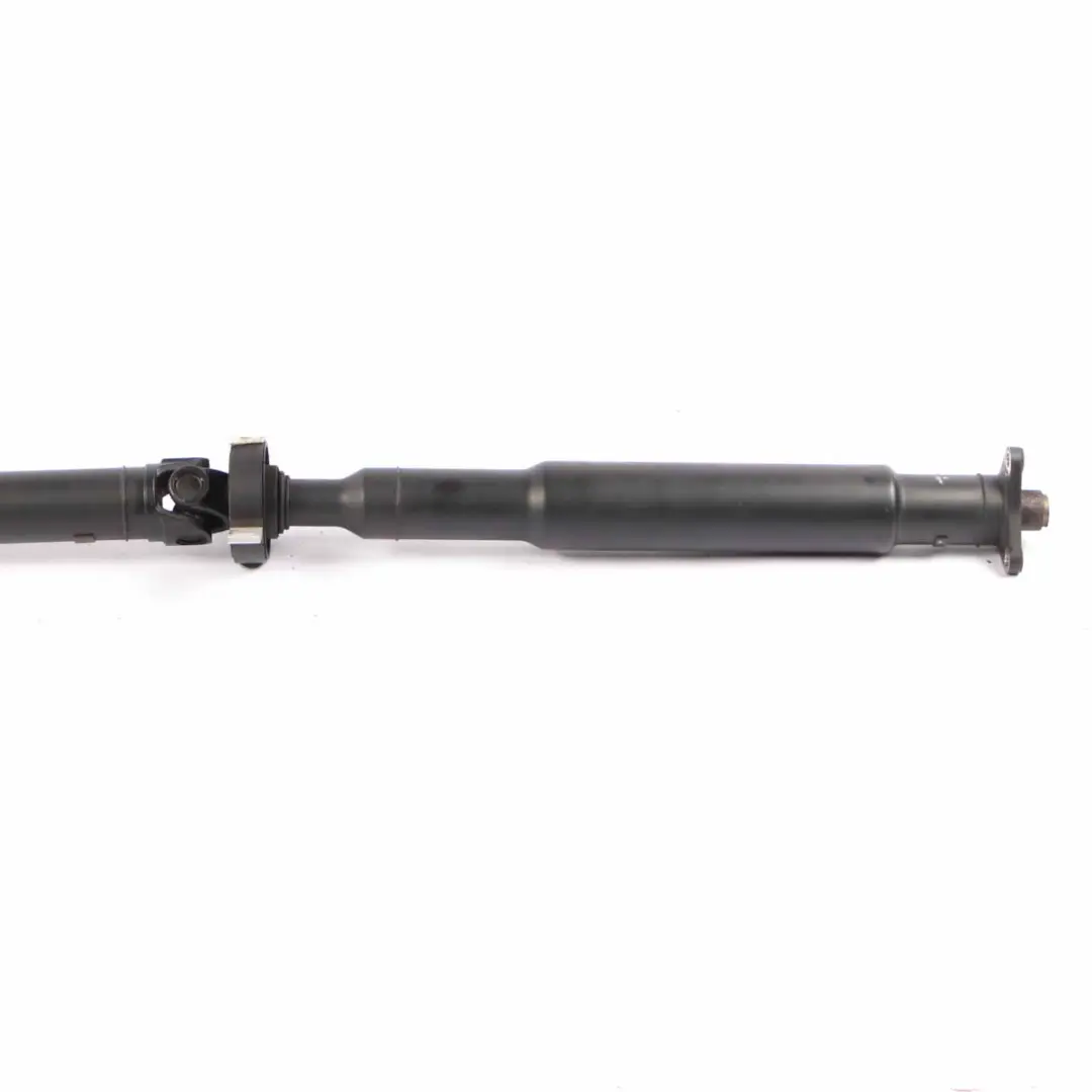 Propshaft Eje de transmisión automática B47 B48 para BMW F30 F32 con número de pieza 8605231 BMW F30 F32 Propshaft Eje de transmisión automática B47 B48 - SKU 8605231 - Número de pieza 8605231