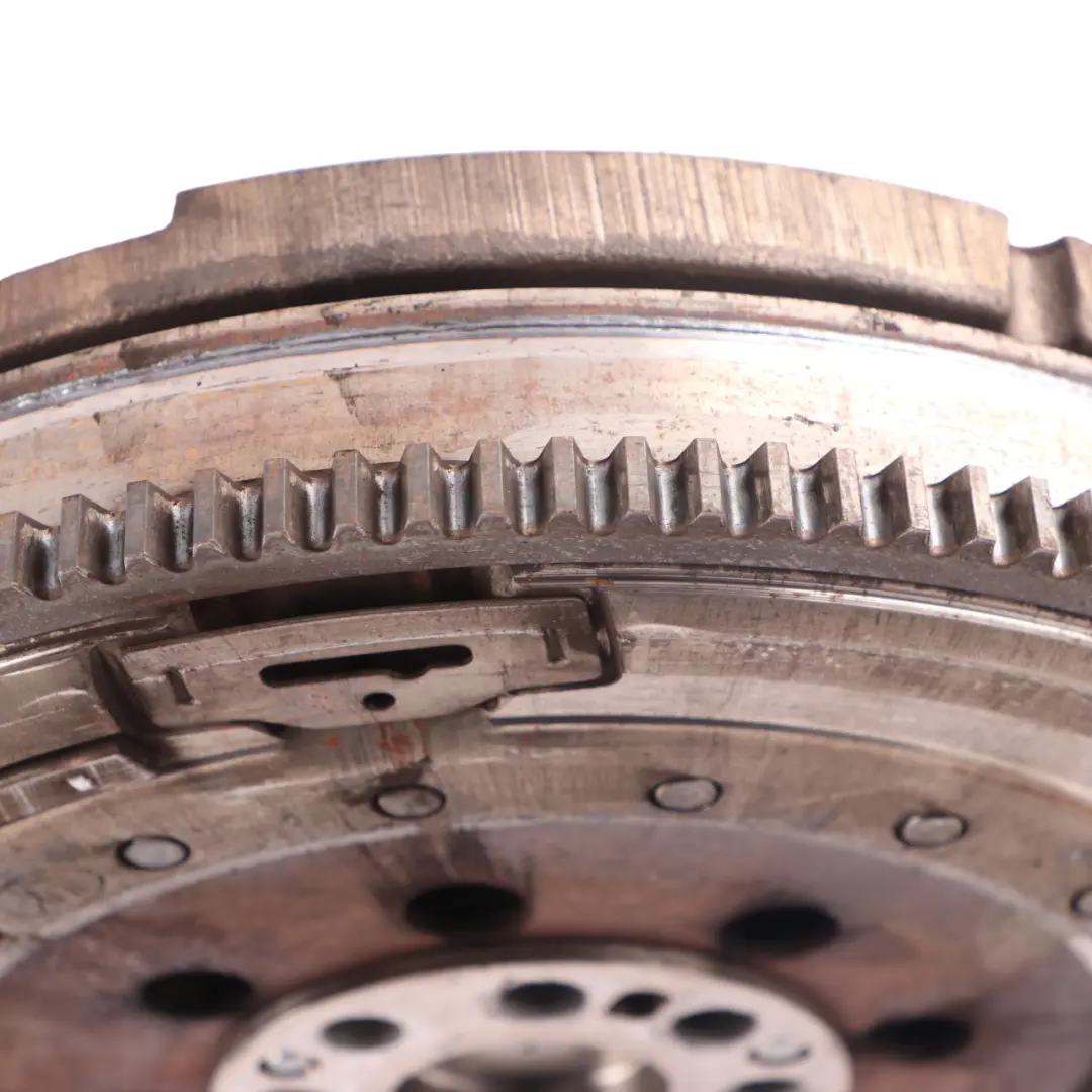 B38 Dual Twin Mass Flywheel Clutch Kit to BMW F20 F21 F30 F31 LCI with Part number 8605488 BMW F20 F21 F30 F31 LCI B38 Dual Twin Mass Flywheel Clutch Kit - SKU 8605488 - Part number 8605488