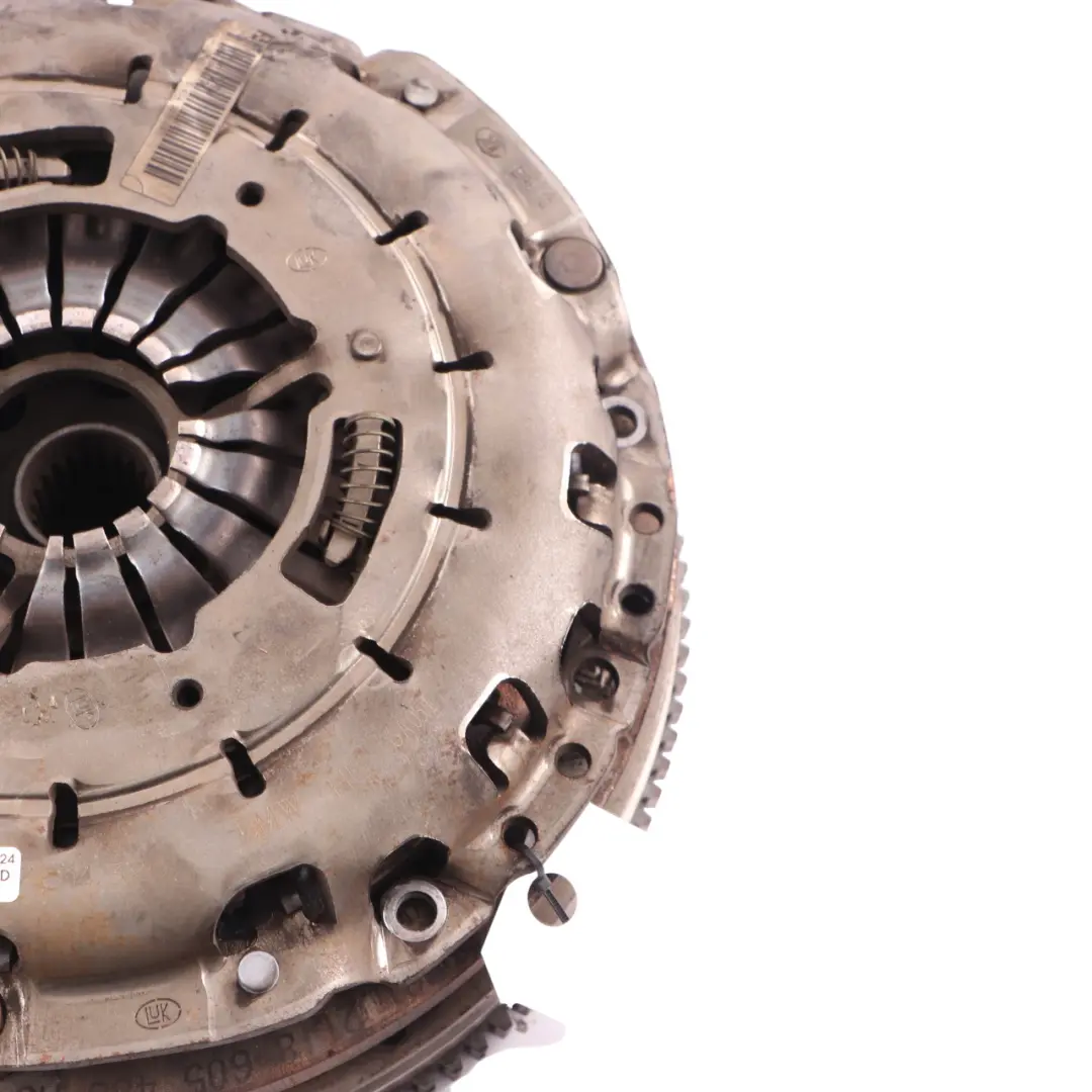 B38 Dual Twin Mass Flywheel Clutch Kit to BMW F20 F21 F30 F31 LCI with Part number 8605488 BMW F20 F21 F30 F31 LCI B38 Dual Twin Mass Flywheel Clutch Kit - SKU 8605488 - Part number 8605488
