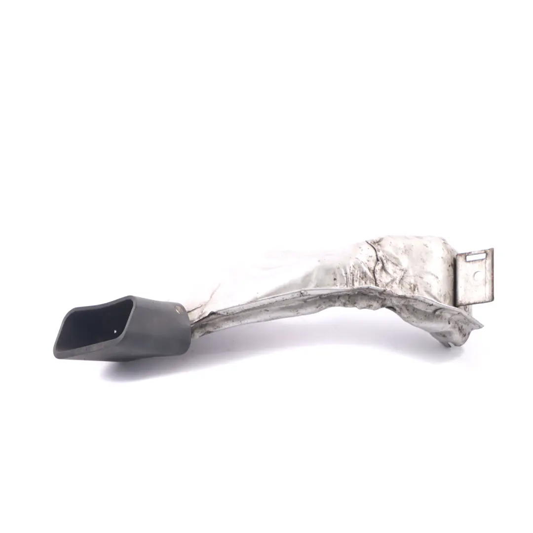 Air-Discharge Duct Hose Turbocharger to BMW F45 X1 F48 Mini F55 F56 F60 with Part number 8605502 BMW F45 X1 F48 Mini F55 F56 F60 Air-Discharge Duct Hose Turbocharger - SKU 8605502 - Part number 8605502