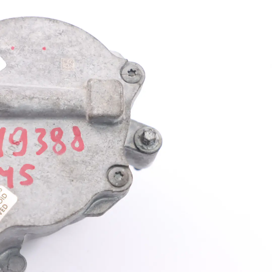 N63 S63N Pompe à vide moteur 7619388 pour BMW F10 F11 F06 F13 X5 E70 F01 à propos du numéro de pièce 8605976 BMW F10 F11 F06 F13 X5 E70 F01 N63 S63N Pompe à vide moteur 7619388 - SKU 8605976 - Numéro de pièce 8605976