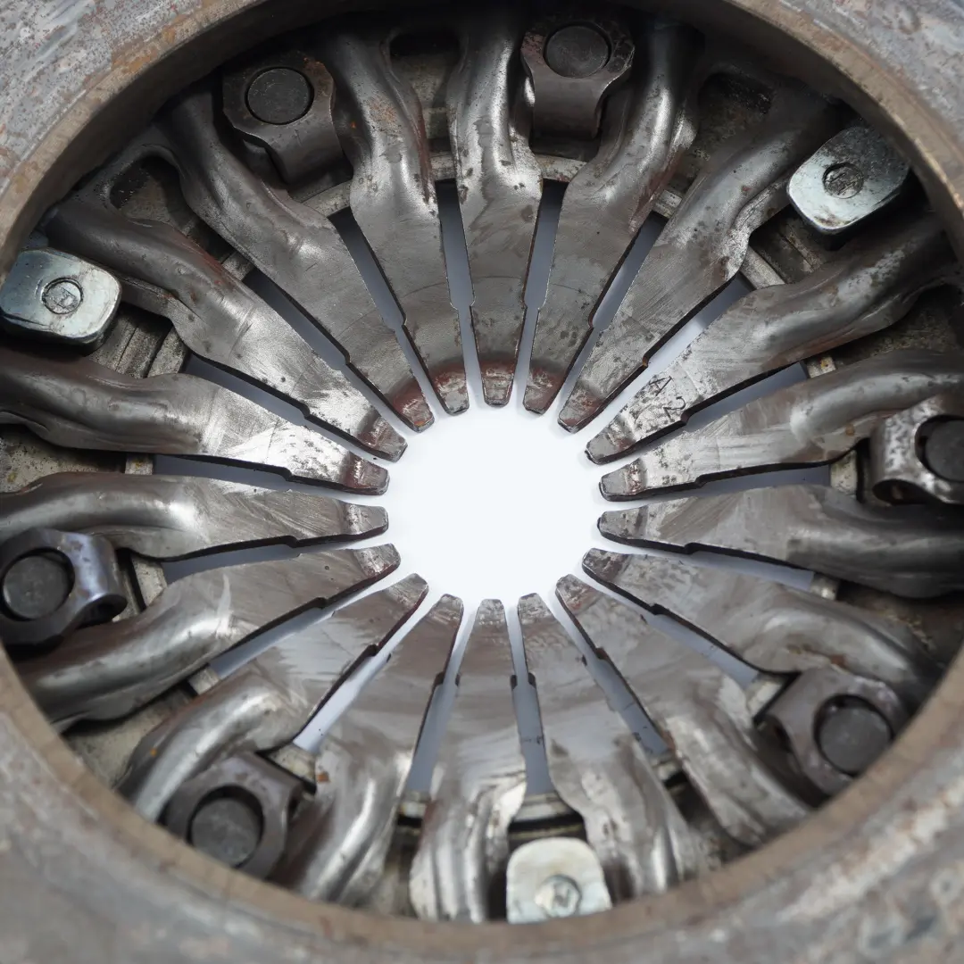  Clutch Plate Disc Mini Cooper S N18 Diesel N47N R55 R56 R57 LCI R60 Clutch Lid - SKU 8606067-1 - Part number 8606067