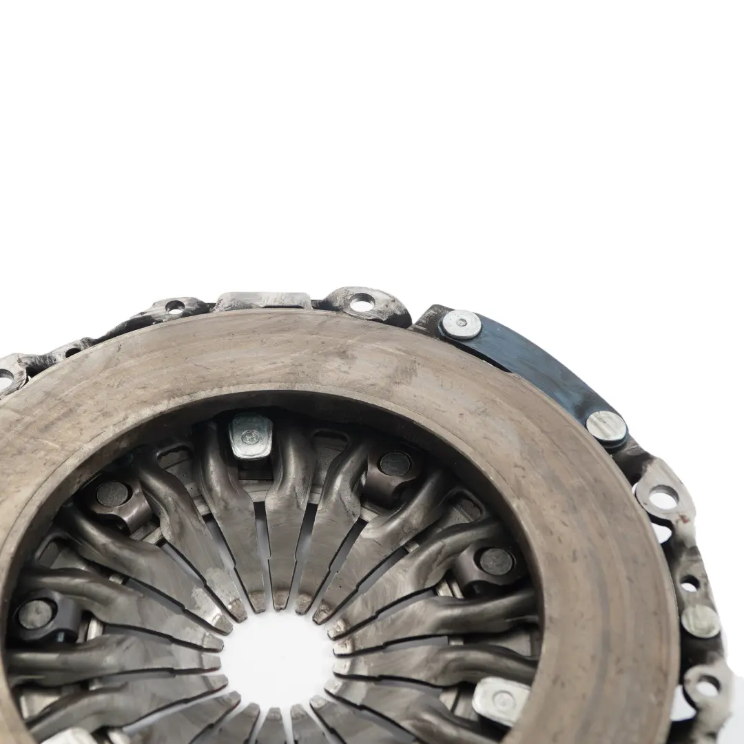 N47N Kit Embrague Doble Volante Bimasa para Mini Cooper D R55 R56 LCI R60 R61 Diesel con número de pieza 8606067 Mini Cooper D R55 R56 LCI R60 R61 Diesel N47N Kit Embrague Doble Volante Bimasa - SKU 8606067-2 - Número de pieza 8606067