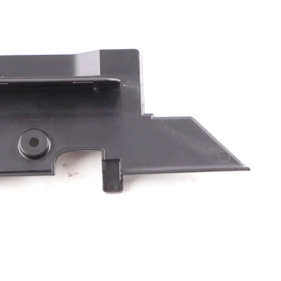 Mini F55 F56 F57 Chemin câbles inférieur Couvercle du boîtier commande - SKU 8606315-1 - Numéro de pièce 8606315