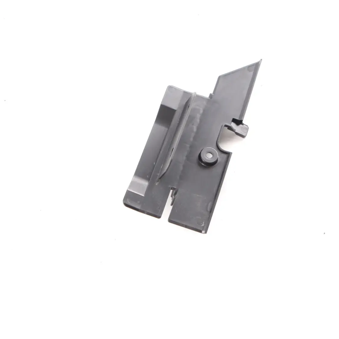 Mini F55 F56 F57 Chemin câbles inférieur Couvercle du boîtier commande - SKU 8606315-1 - Numéro de pièce 8606315