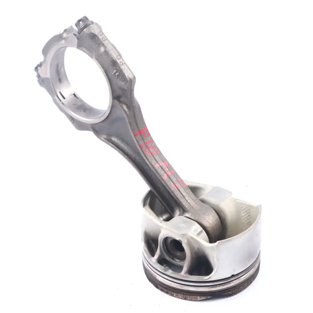 S63N Moteur Tige de piston Bielle 7843237 pour BMW F10 M5 F12 F13 M6 à propos du numéro de pièce 8607933 BMW F10 M5 F12 F13 M6 S63N Moteur Tige de piston Bielle 7843237 - SKU 8607933 - Numéro de pièce 8607933