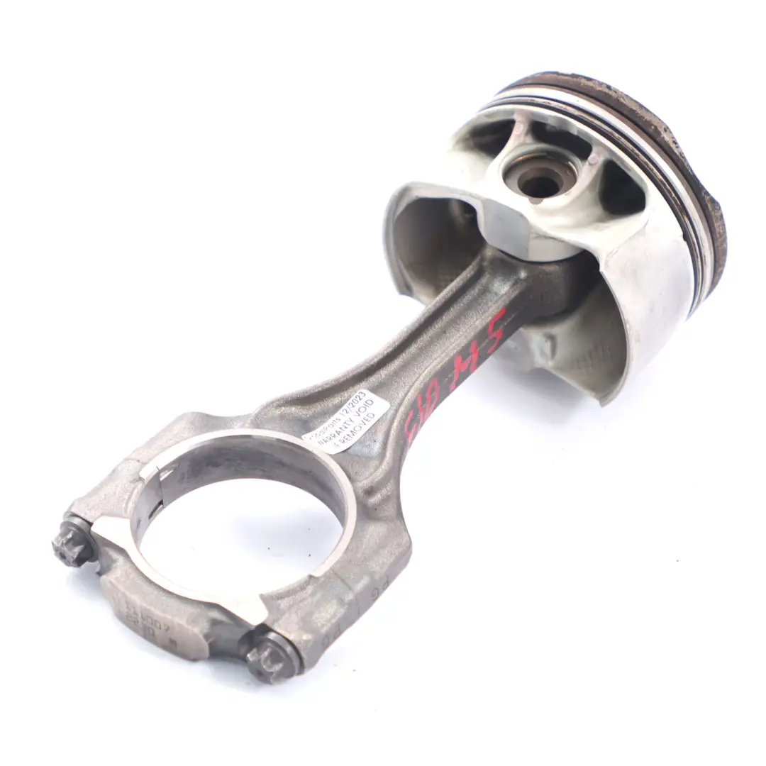 S63N Moteur Tige de piston Bielle 7843237 pour BMW F10 M5 F12 F13 M6 à propos du numéro de pièce 8607933 BMW F10 M5 F12 F13 M6 S63N Moteur Tige de piston Bielle 7843237 - SKU 8607933 - Numéro de pièce 8607933